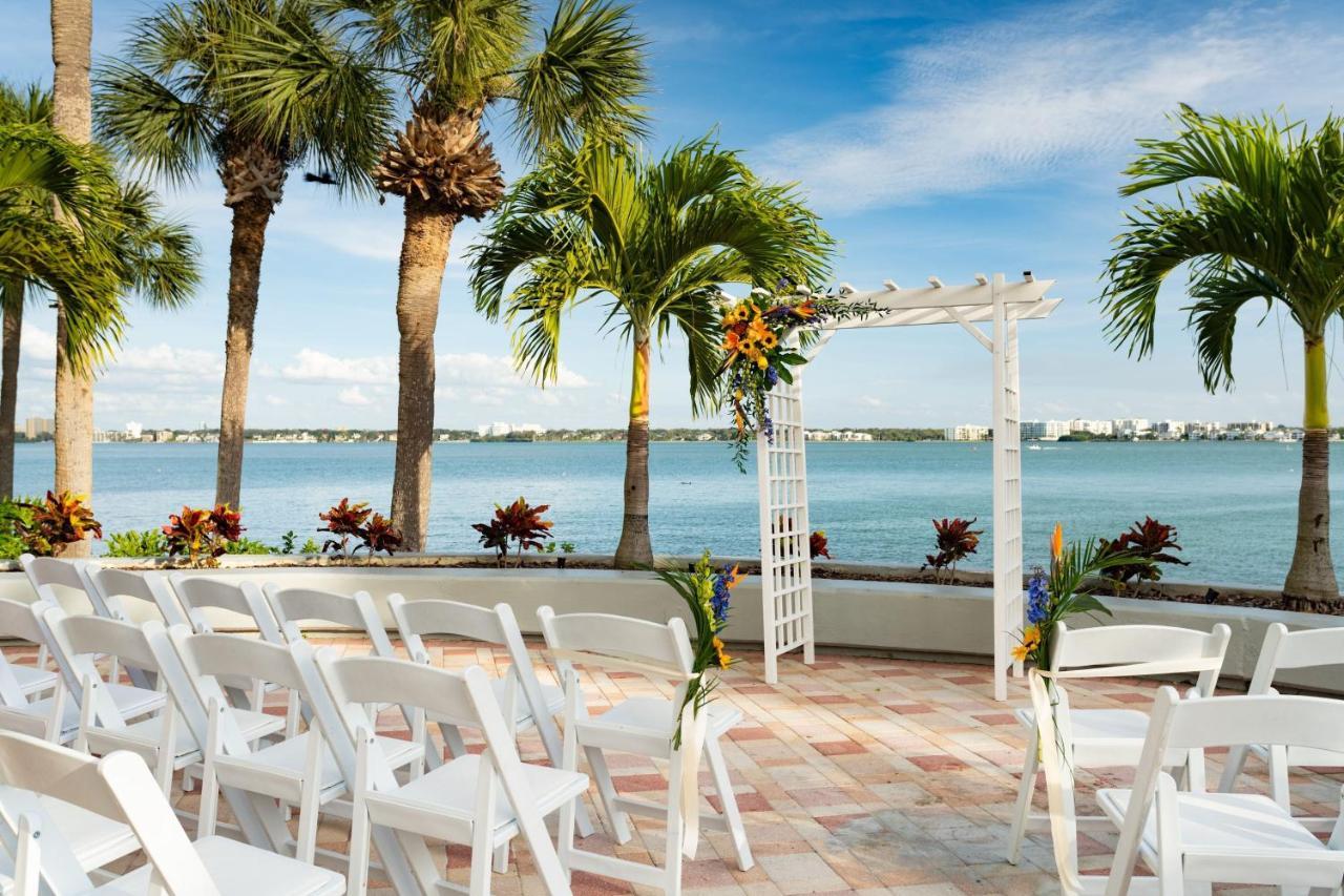 Clearwater Beach Marriott Resort On Sand Key Exterior photo