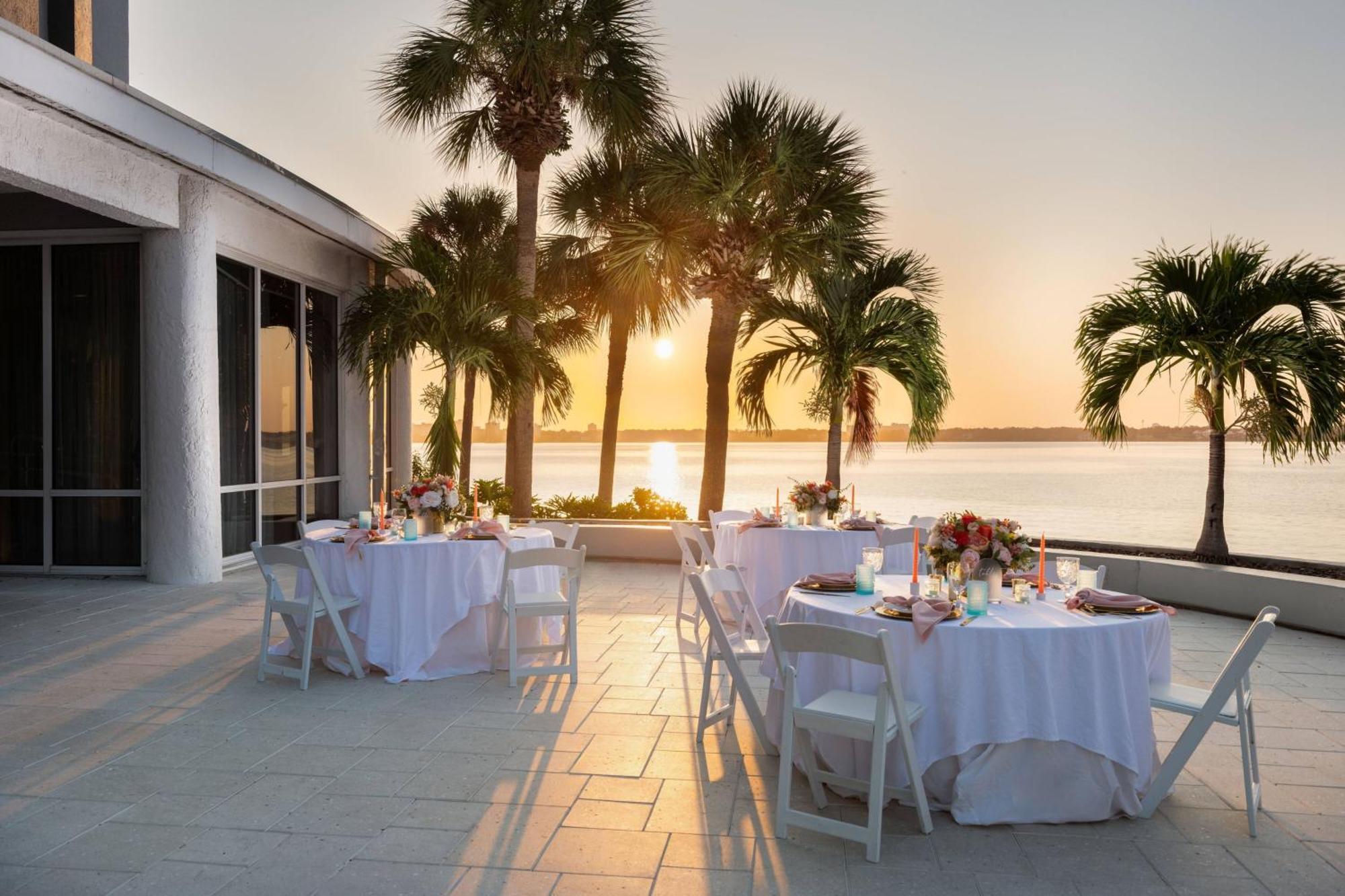 Clearwater Beach Marriott Resort On Sand Key Exterior photo